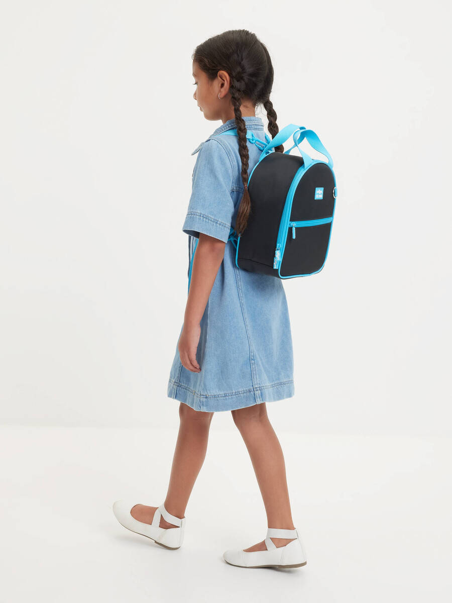 neon splice arc lunchbag with backpack straps